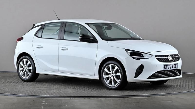 Used Vauxhall Corsa Design Edition 75 HP (55 kW) 2023 White Hatchback