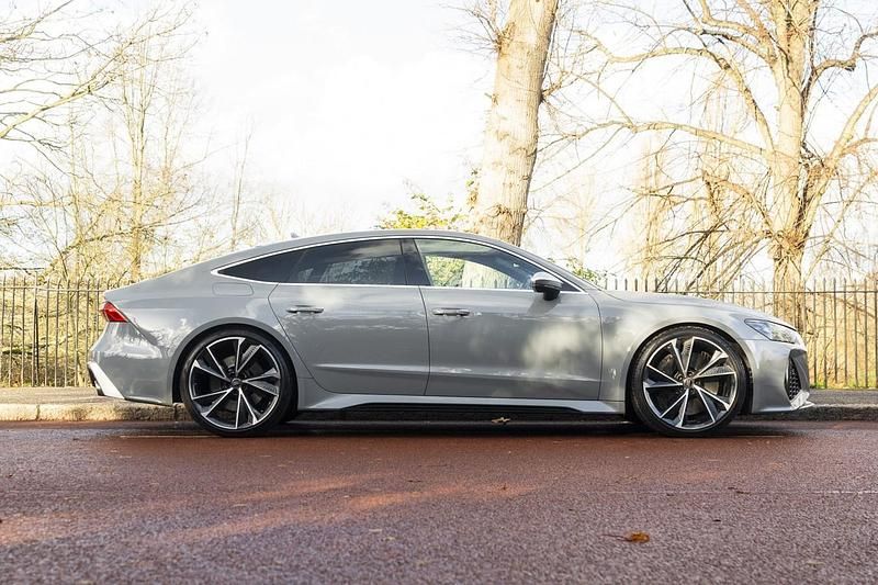 Used Audi RS7 Comfort 600 HP (441 kW) 2020 Grey Hatchback