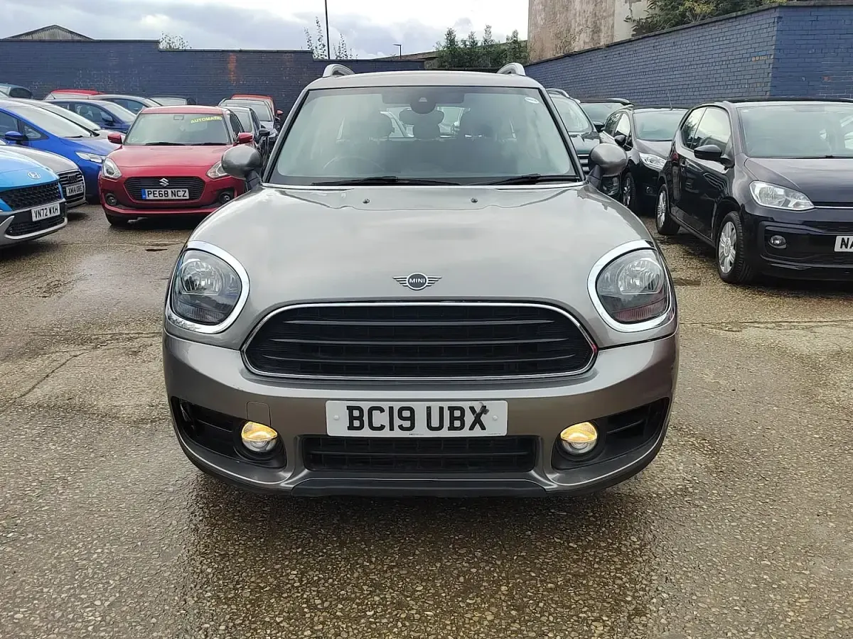Used Mini Cooper Classic 2019 Silver Hatchback