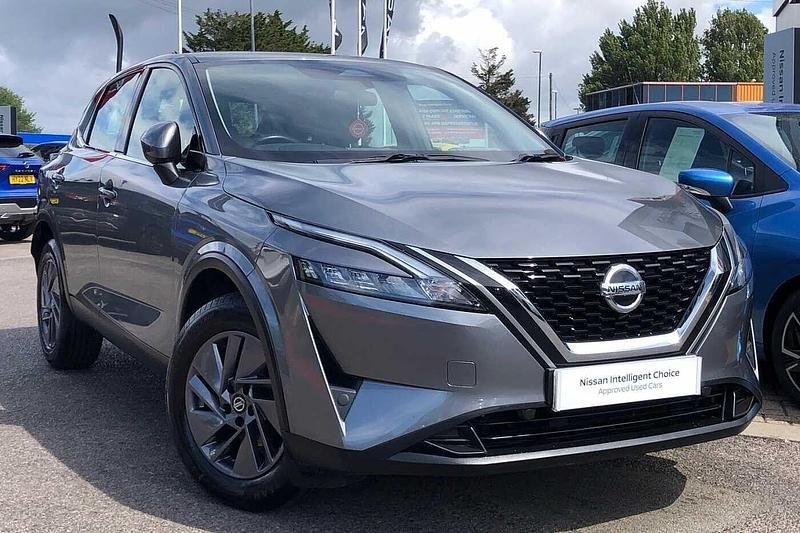 Grey Used 2022 Nissan Qashqai Acenta Premium SUV | £16,099 (Fair price) - Image 1/4