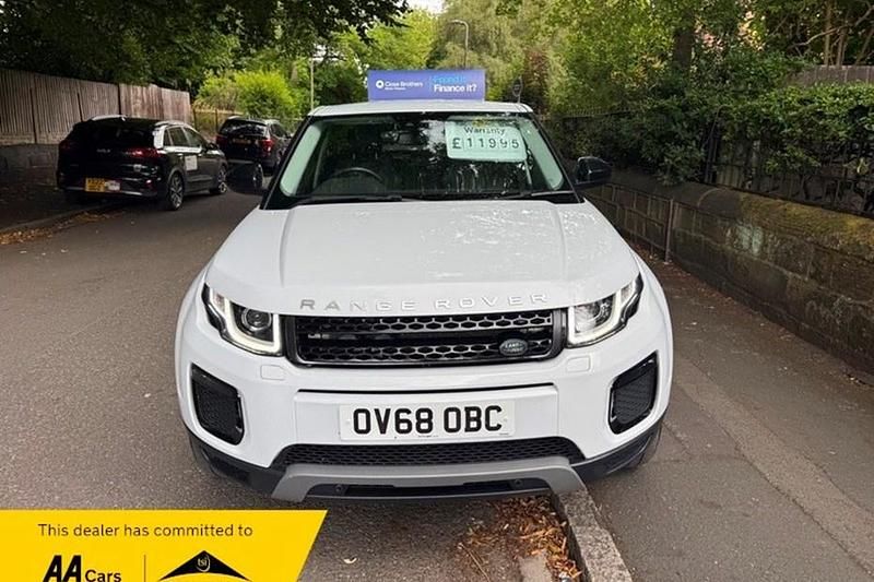 Used 2018 Land Rover Range Rover evoque SE Hatchback | £11,995 (A bit pricey) - Image 1/1