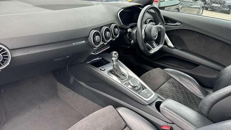 Image 2/4