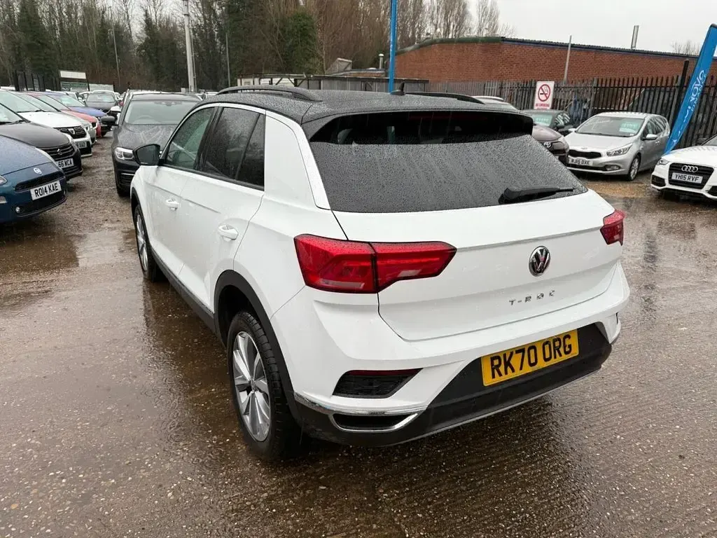 Used VW T-Roc Design 115 HP (84 kW) 2020 White SUV