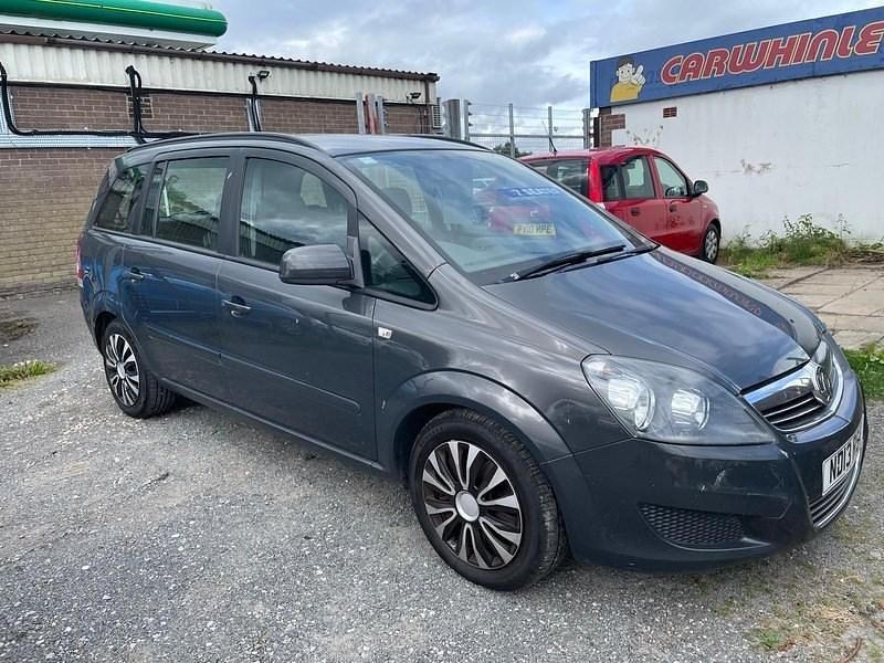 Grey Used 2013 Vauxhall Zafira MPV | £2,995 (A bit pricey) - Image 1/1