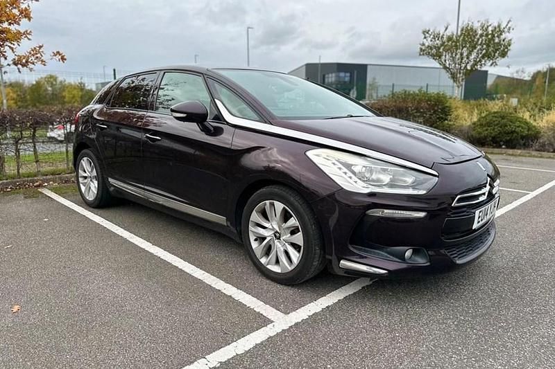 Mauve/purple Used 2014 Citroën DS5 Hatchback | £4,499 (Good price) - Image 1/1
