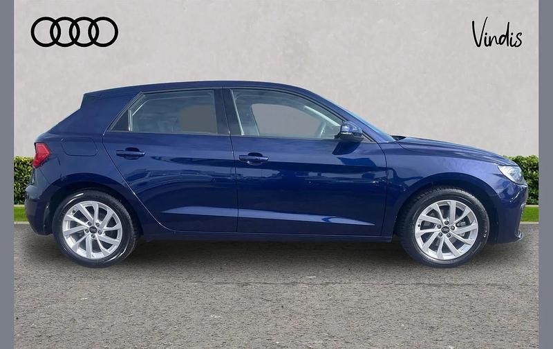 Used Audi A1 Sport 113 HP (83 kW) 2024 Blue SUV