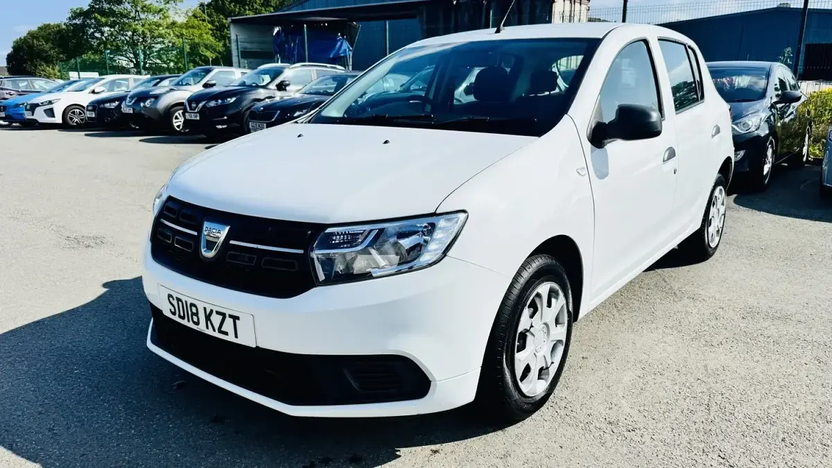 Used Dacia Sandero Ambiance 2018 White Hatchback