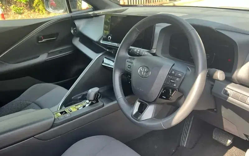 Used Toyota C-HR 140 HP (102 kW) 2025 Black SUV