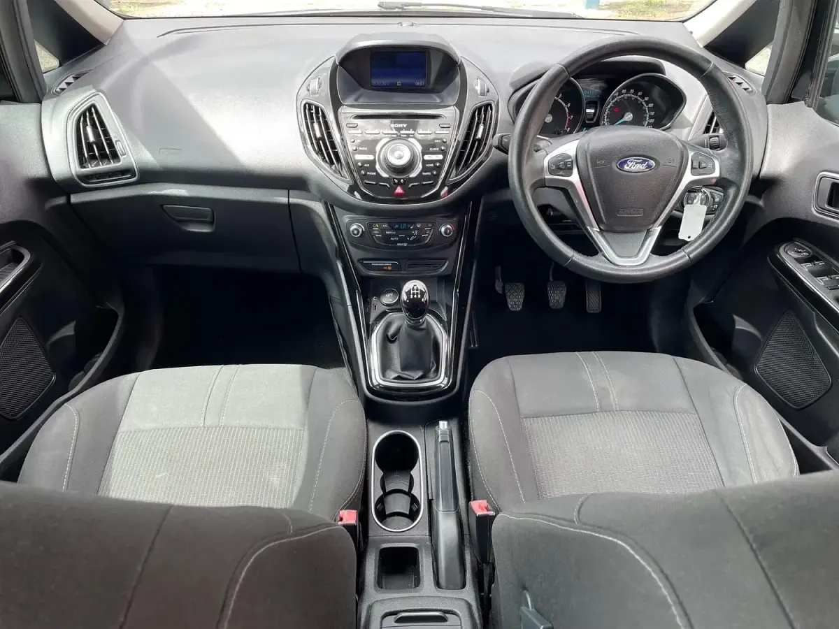 Used Ford B-MAX Titanium 2017 Black MPV