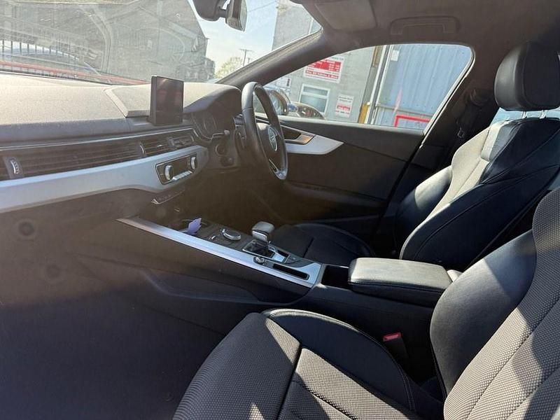 Used Audi A4 S-Line 190 HP (139 kW) 2017 Grey Sedan