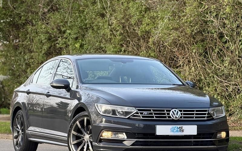 Usado VW Passat R-line 190 HP (139 kW) 2016 Sedan