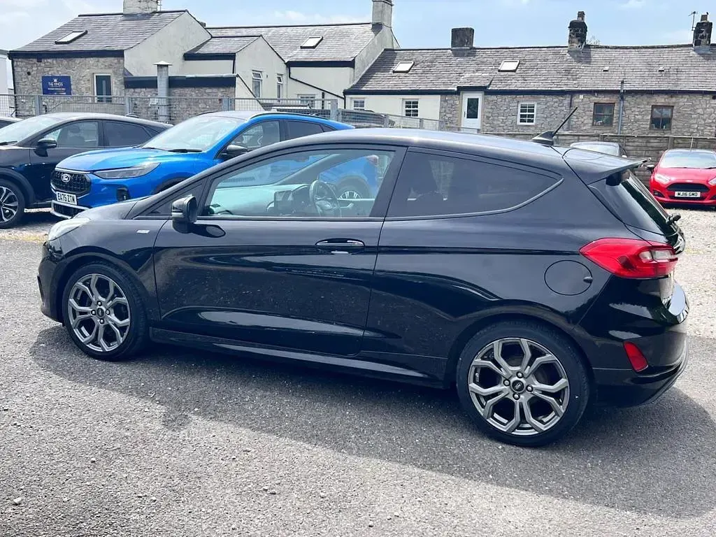 Used Ford Fiesta ST-Line 100 HP (73 kW) 2020 Black Hatchback
