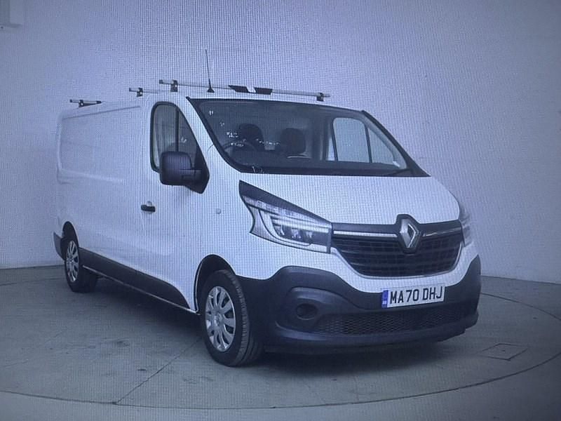 White Used 2020 Renault Trafic Business MPV | £8,995 (Good price) - Image 1/1