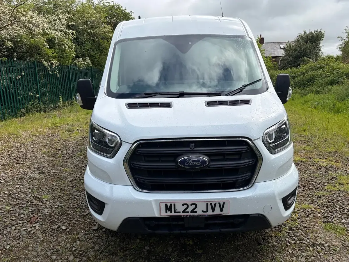 Used Ford Transit Limited 130 HP (95 kW) 2022 White Van