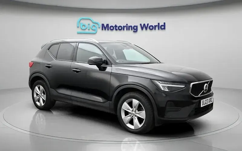 Used Volvo XC40 Core 163 HP (119 kW) 2026 SUV