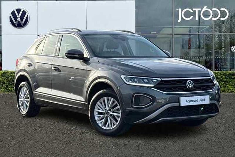Used VW T-Roc Life 150 HP (110 kW) 2023 Grey SUV