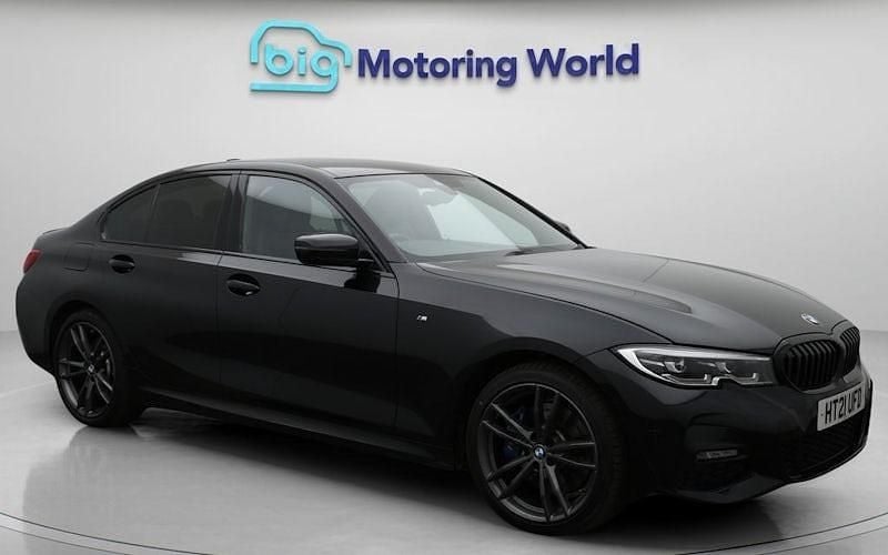 Used 2021 BMW 330e M Sport Sedan | £22,000 (Fair price) - Image 1/4