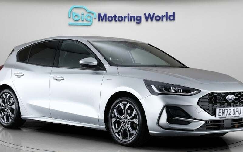 Used 2023 Ford Focus ST-Line Hatchback | £16,000 (Fair price) - Image 1/4