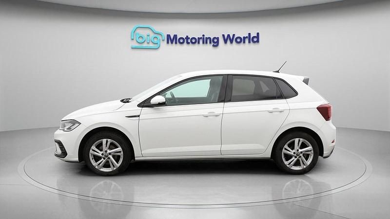 Used VW Polo R-line 110 HP (80 kW) 2023 White Hatchback