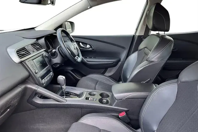 Second-hand Renault Kadjar Dynamique 130 CP (95 kW) 2018 Alb SUV