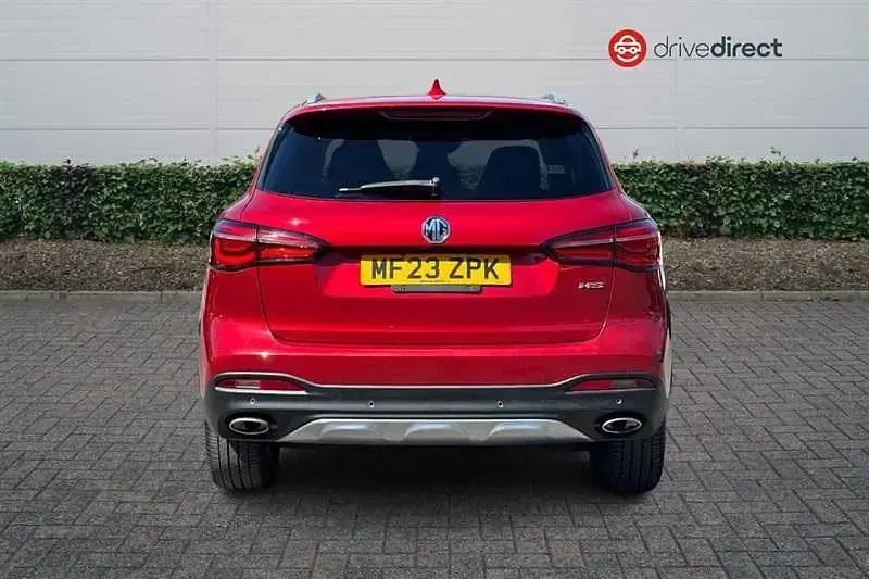 Używany MG HS Exclusive 162 KM (119 kW) 2023 Czerwony SUV