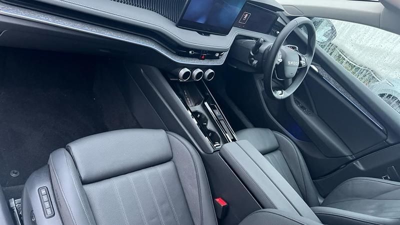 Used Skoda Superb SE L 150 HP (110 kW) 2025 Silver