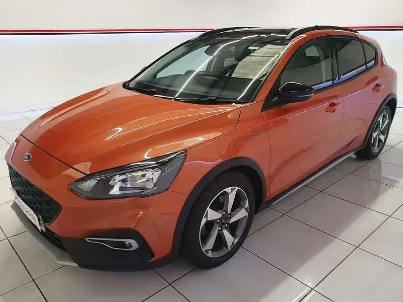 Used Ford Focus Active 125 HP (91 kW) 2020 Orange Hatchback