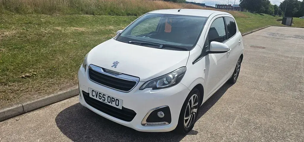 Used Peugeot 108 Allure 2015 White Hatchback