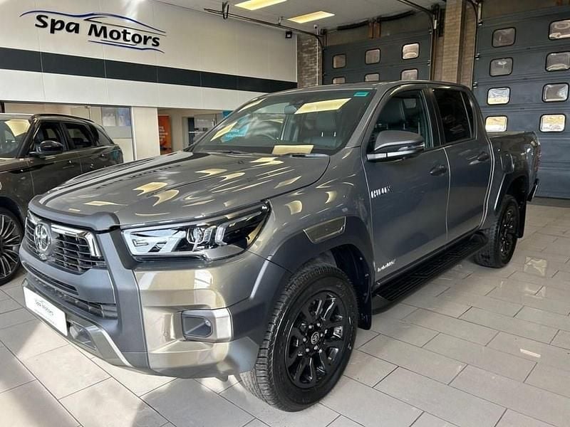 New Toyota HiLux 204 HP (150 kW) 2026 Bronze Pickup