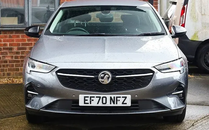 Usado Vauxhall Insignia Sport 122 CV (89 kW) 2020 Utilitario