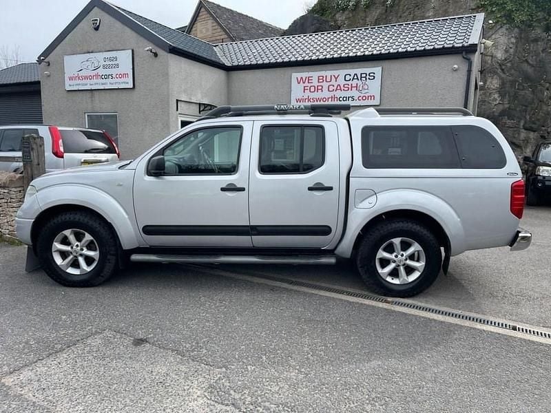 Used Nissan Navara 360º 174 HP (127 kW) 2007 Silver Pickup