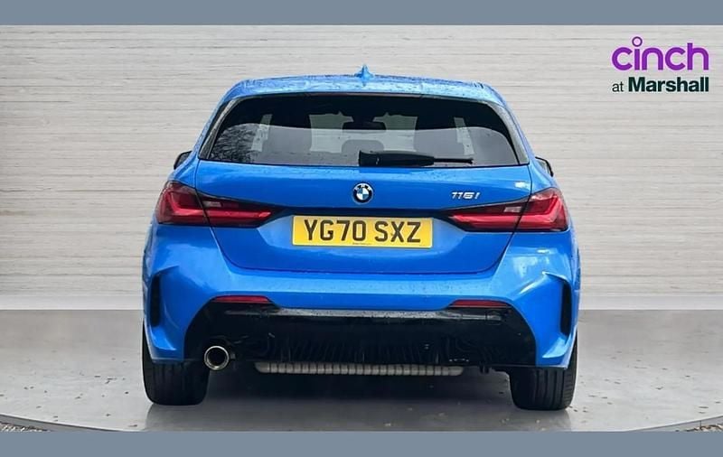 Used BMW 118 M Sport 138 HP (101 kW) 2020 Blue Hatchback