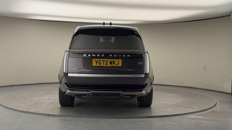 Used Land Rover Range Rover Autobiography 2022 Charente grey SUV