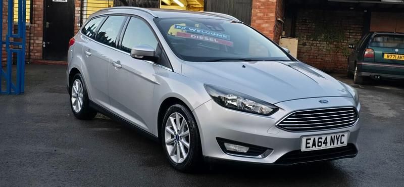 Silver Used 2014 Ford Focus Titanium Estate | £4,495 (Fair price) - Image 1/4