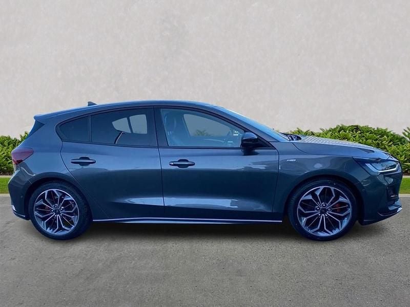 Used Ford Focus ST-Line X 2024 Grey Hatchback