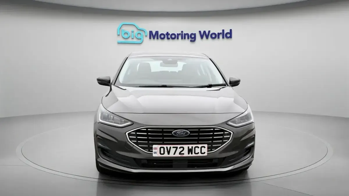 Gebraucht Ford Focus Titanium 155 PS (114 kW) 2022 Grau Kleinwagen