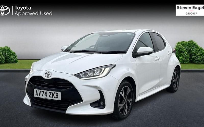 Used Toyota Yaris Hybrid Design 116 HP (85 kW) 2025 Hatchback