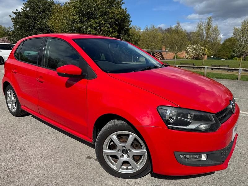 Begagnad VW Polo 60 HK (44 kW) 2010 Röd Halvkombi