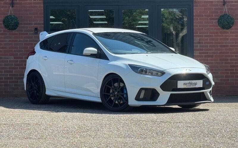 White Used 2016 Ford Focus RS Hatchback | £24,850 (A bit pricey) - Image 1/4