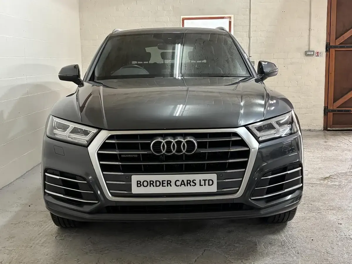Used Audi Q5 S-Line 190 HP (139 kW) 2017 Grey SUV