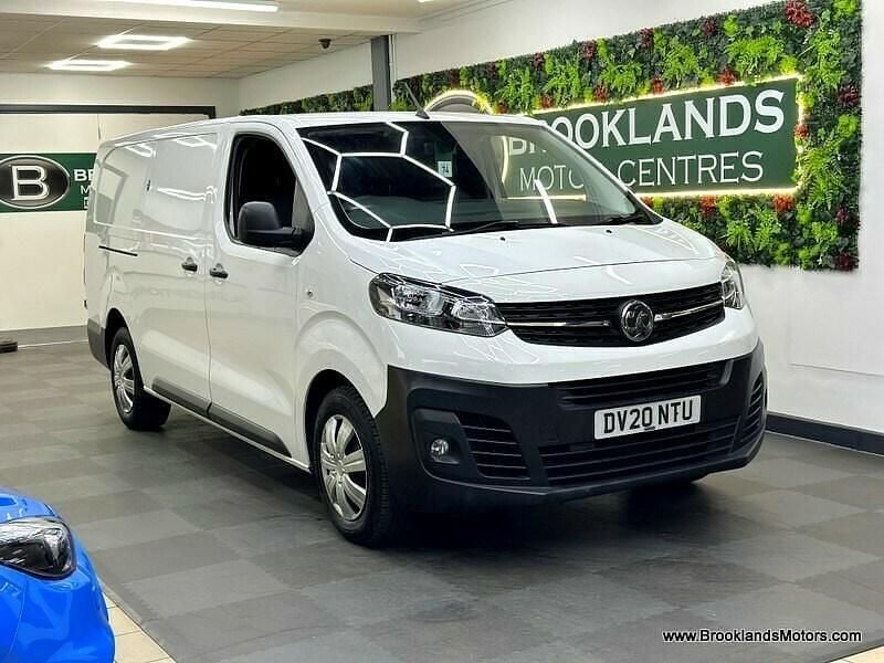 White Used 2020 Vauxhall Vivaro S Van | £10,985 (Good price) - Image 1/3