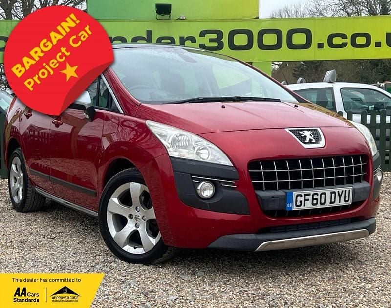 Red Used 2010 Peugeot 3008 Hatchback | £1,325 (Good price) - Image 1/4