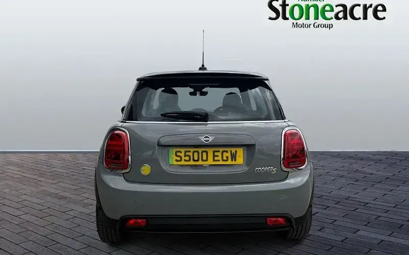 Used Mini Cooper Level 3 135 kW (184 HP) 2023 Hatchback