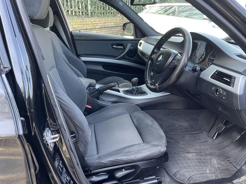 Used BMW 318 M Sport 2009 Black Estate
