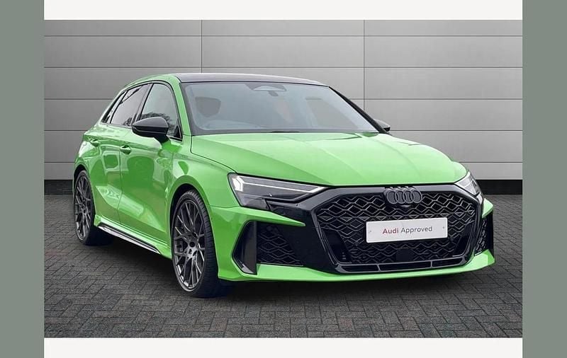 New Audi RS3 Comfort 400 HP (294 kW) 2026 Kyalami green Sedan