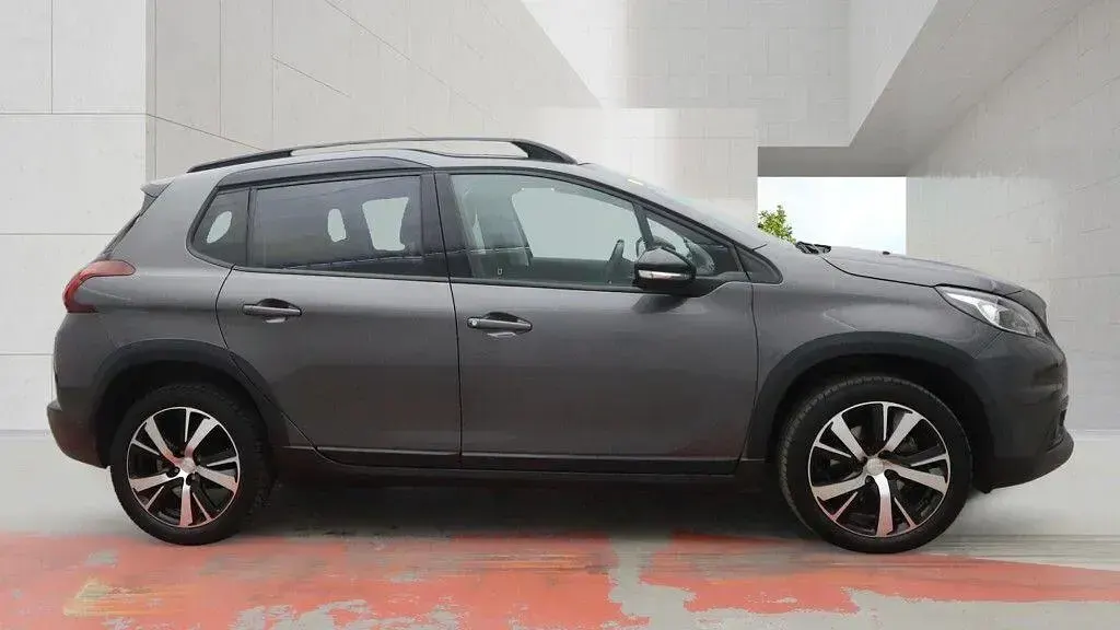 Used Peugeot 2008 GT-line 2019 Grey SUV