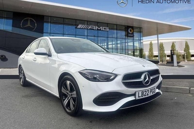 Used Mercedes C200 204 HP (150 kW) 2022 White Sedan