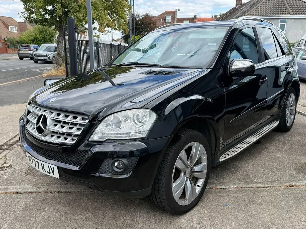 Used Mercedes ML280 190 HP (139 kW) 2008 Black SUV