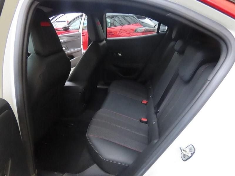 Used Vauxhall Mokka GS Line 130 HP (95 kW) 2023 White SUV