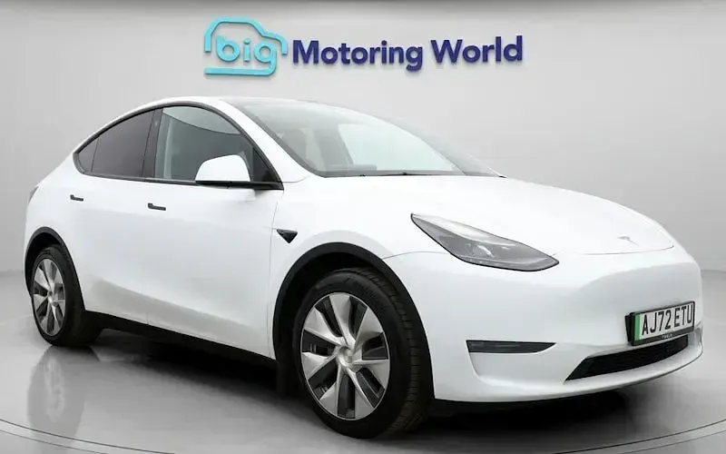 Used Tesla Model Y Long Range AWD 378 kW (514 HP) 2022 SUV